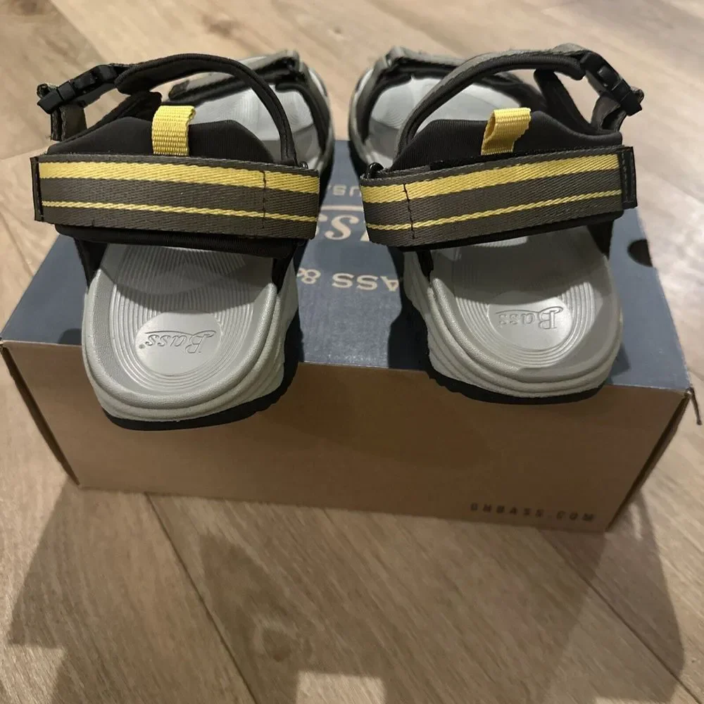 Bass Men's Trek Sporty Outdoor Beach Sandal Shoe Moss Size‎ 9M NEW